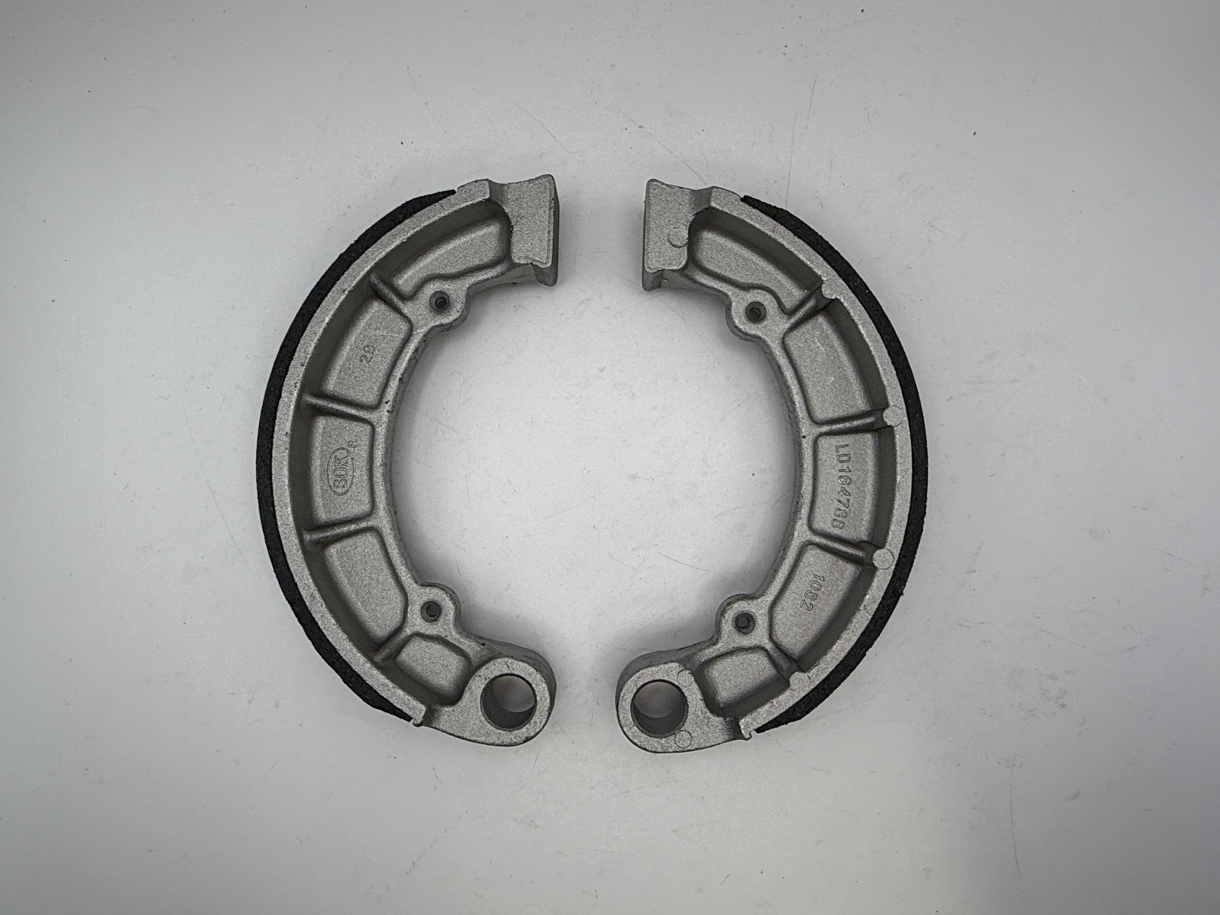 Hendler Drum Brake Shoes K710 180mm x 35mm VB419